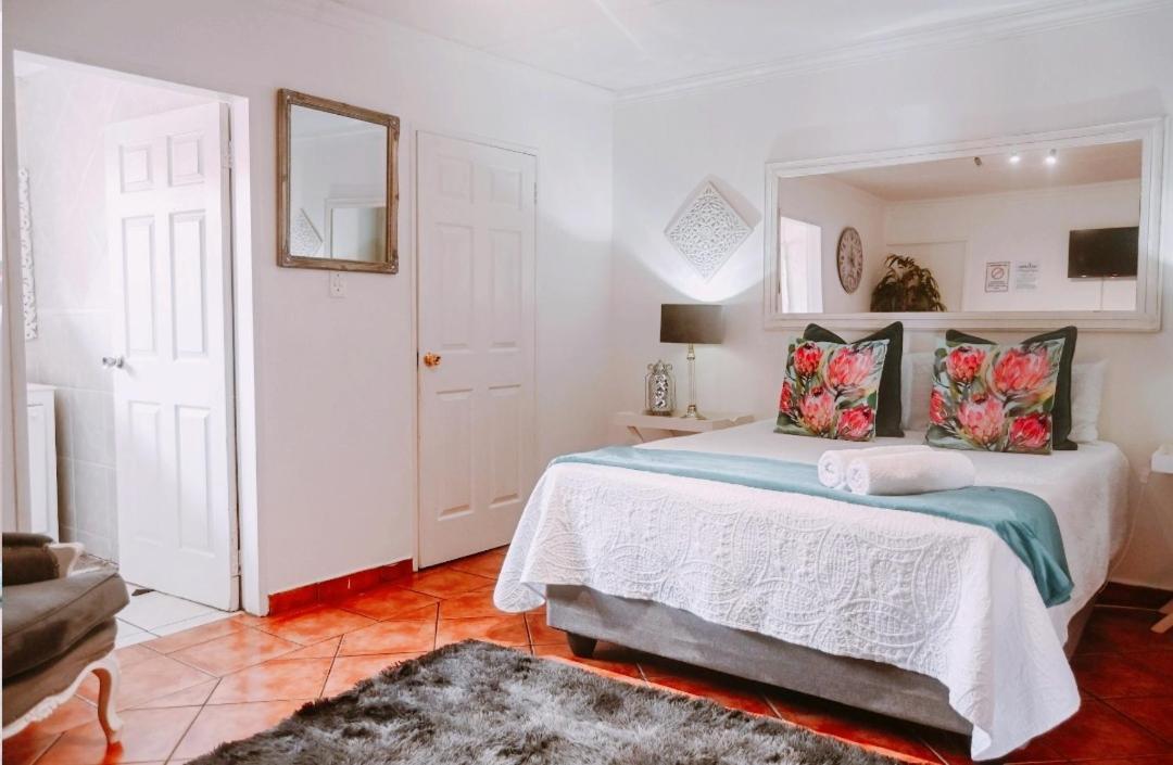 Zhantique Guest House 1- Unit 5 บ็อคสเบิร์ก ภายนอก รูปภาพ